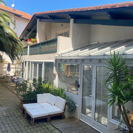 Charming 1 Bedroom Flat, Biarritz Center With Pool And Car Park المظهر الخارجي الصورة