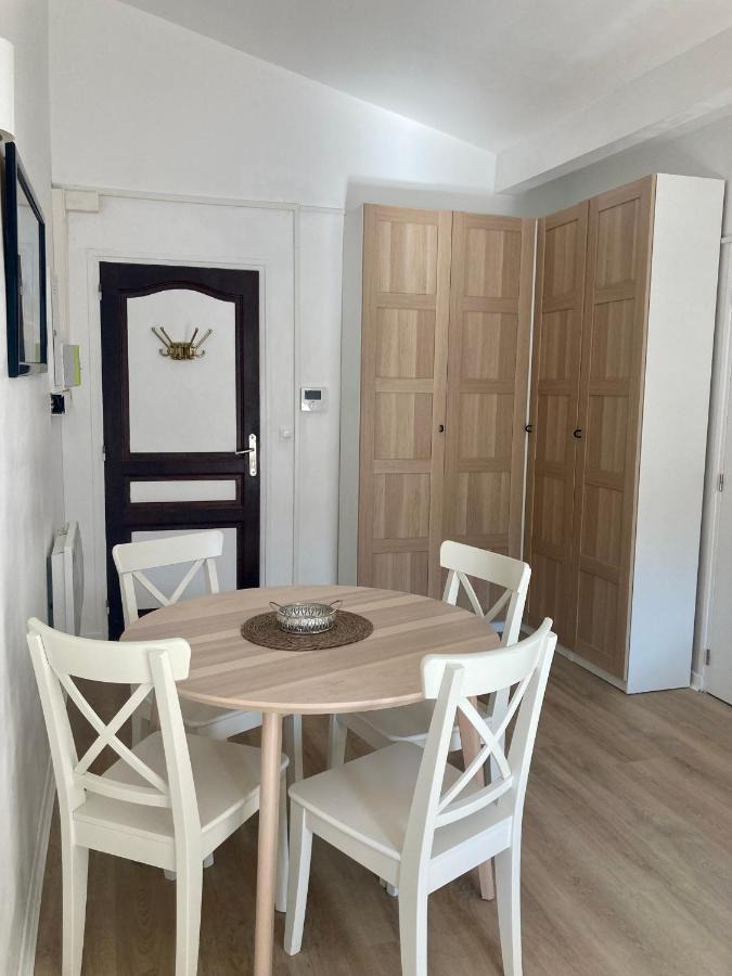 Charming 1 Bedroom Flat, Biarritz Center With Pool And Car Park المظهر الخارجي الصورة