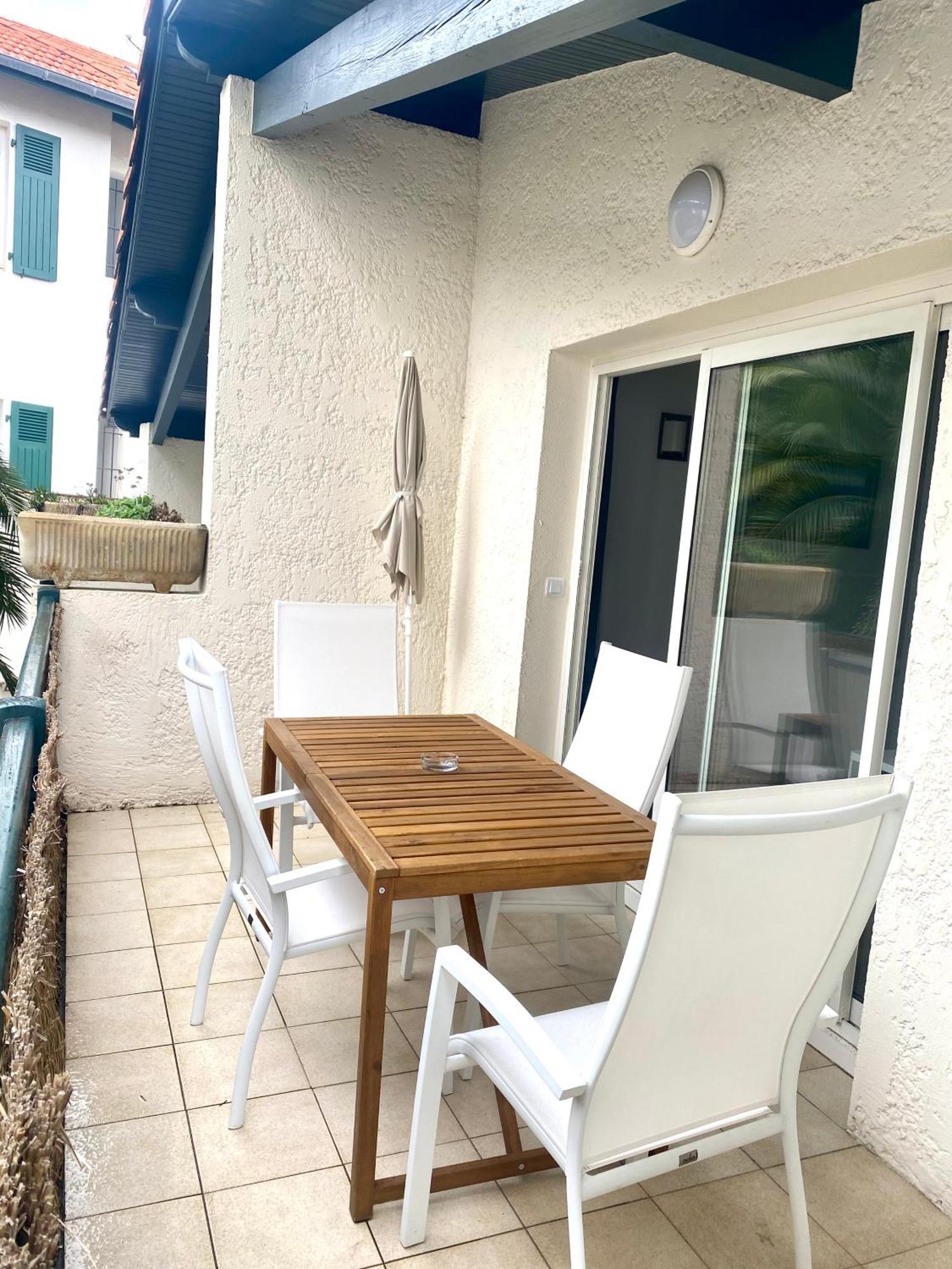 Charming 1 Bedroom Flat, Biarritz Center With Pool And Car Park المظهر الخارجي الصورة